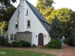 42 Merton St, Fairfield, CT 06824