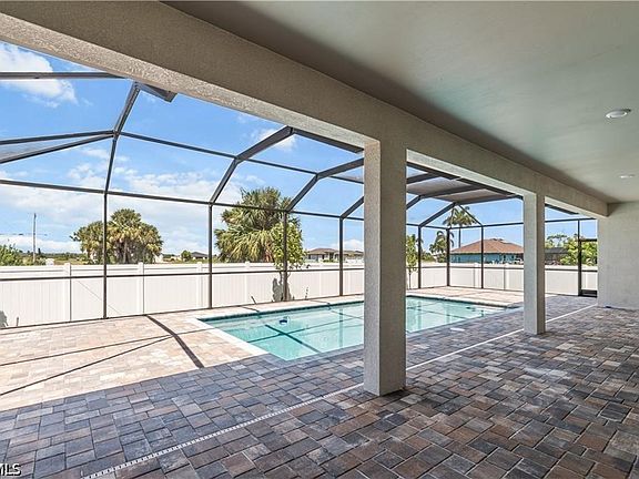 5th image of 4107 NW 37th St