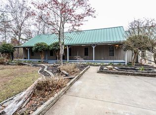 625 Ember Dr, Lavonia, GA 30553