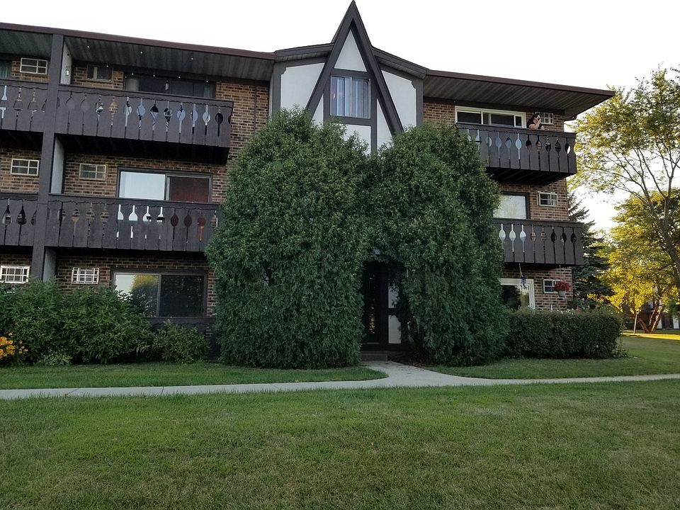 1st image of 2 Crestview Ln Unit 5