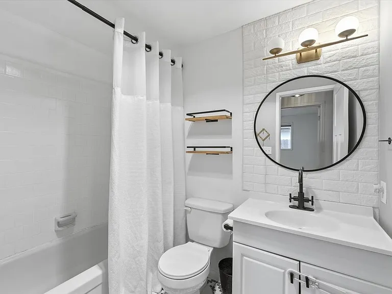 2500 Alma Dr — Photo 19