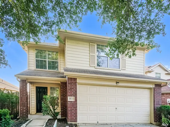 19723 Shores Edge Dr, Tomball, TX 77375