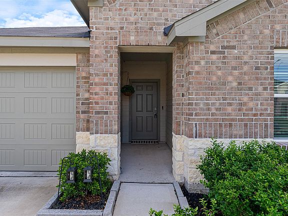 4th image of 3011 Magnolia Blossom Ln
