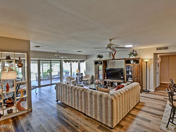 4th image of 9882 N Balboa Dr