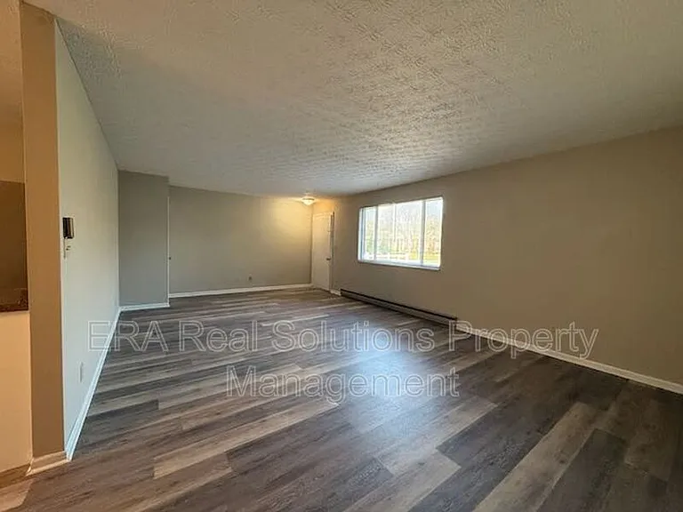 93 Georgetown Dr — Photo 7