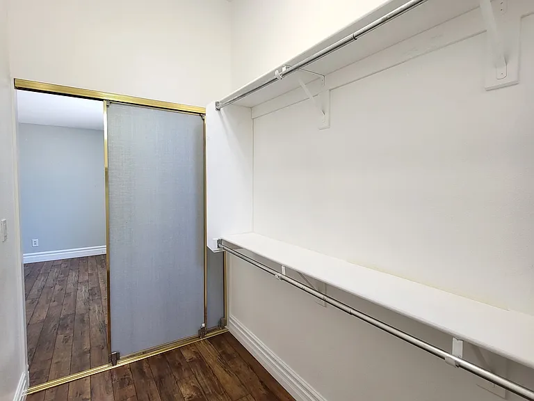 10124 Hill Country Ave — Photo 16