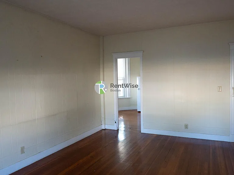 1114-1118 Commonwealth Ave — Photo 14