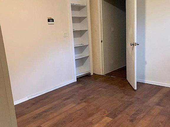 2nd image of 253 Davis Ave