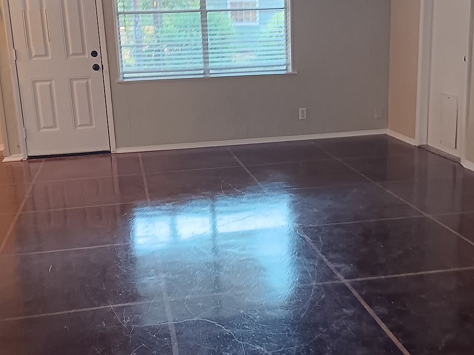 1st image of 2610 Worldland Dr