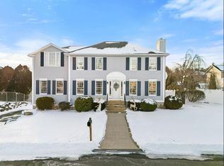 274 Aaron Dr, Manchester, NH 03109