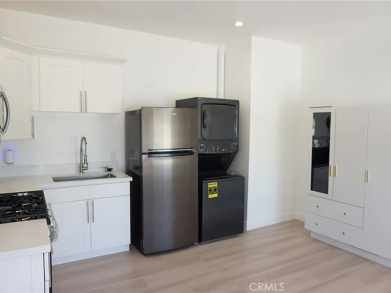 8824 Quartz Ave — Photo 9