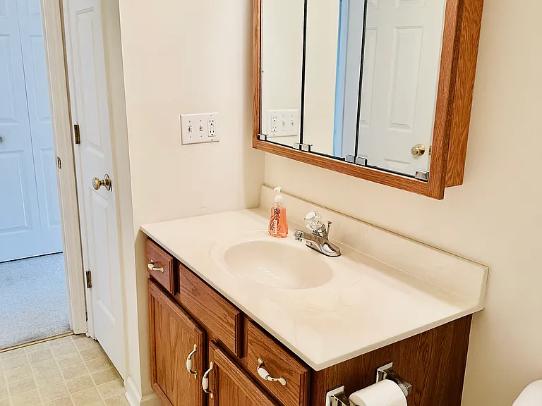 200 Winding Brook Dr — Photo 7