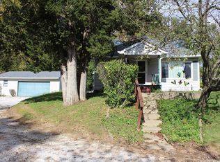 318 E Bunker Hill Rd, Mooresville, IN 46158