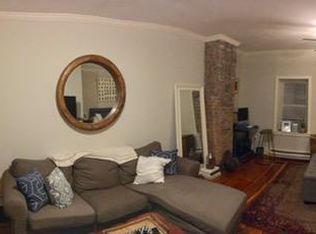 277 Pleasant St APT 2R, Northampton, MA 01060