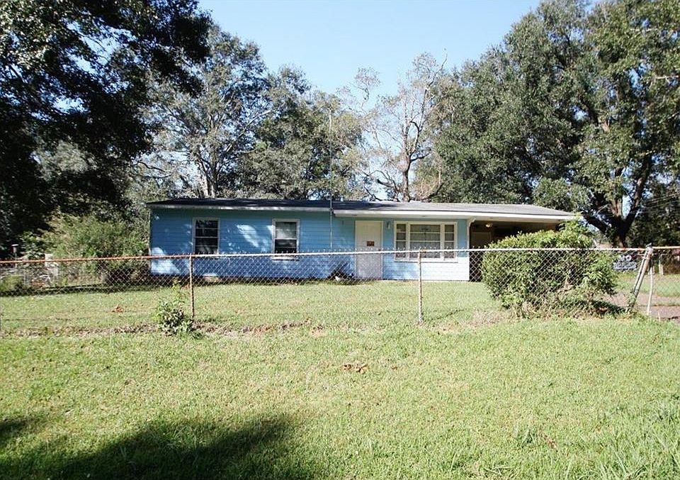 2nd image of 4756 Clarendon Dr #23