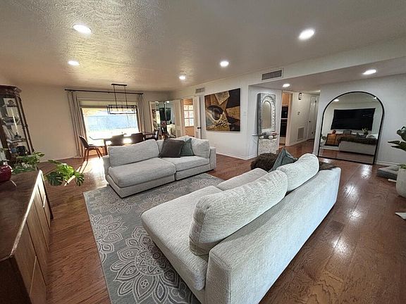 3rd image of 1604 McClintic St