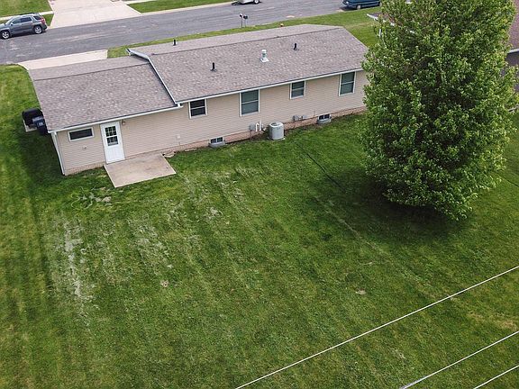 5th image of 1007 Pleasant Dr