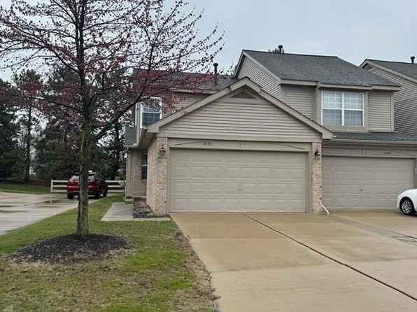 43971 Stoney Ln, Sterling Heights, MI 48313
