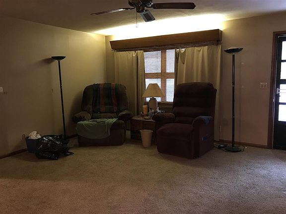 4th image of 1606 W Edgemoor Dr
