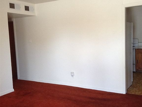 2nd image of 1305 N Union Ave