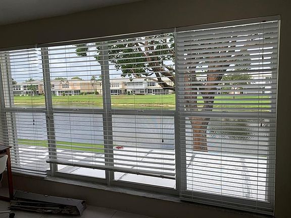 5th image of 1450 NW 18th Ave APT 204