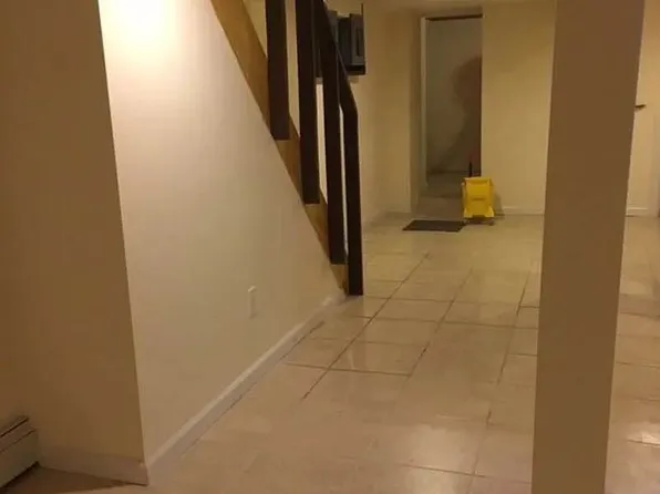 1989 Grand Avenue image 15 of 23