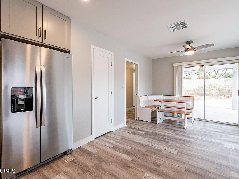 2318 E Lupine Ave — Photo 14