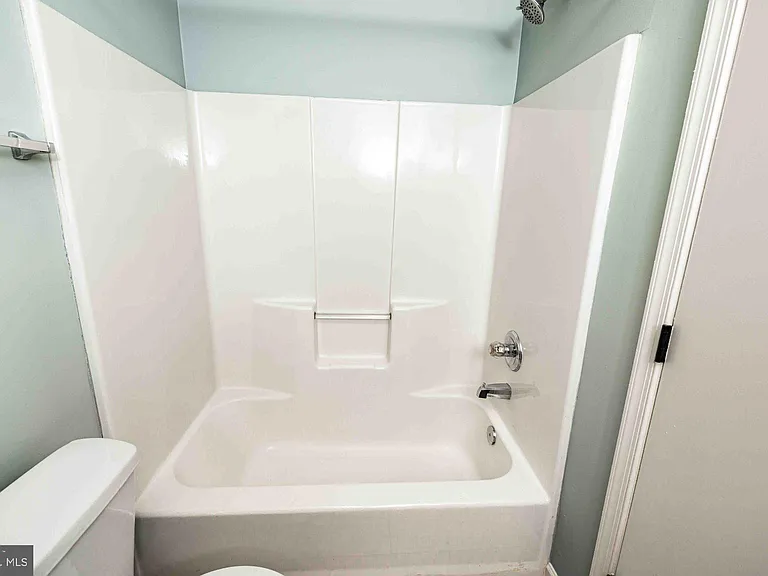 9925 Matti Hill Ct — Photo 12