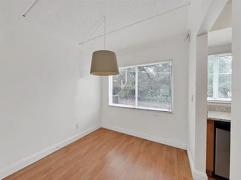 3206 W Azeele St #223 — Photo 11
