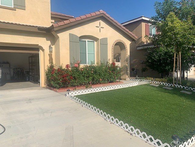 1st image of 12327 Twin Gables Dr