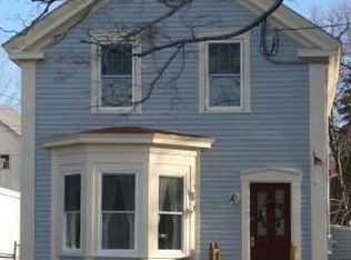 16 Main St, Hubbardston, MA 01452