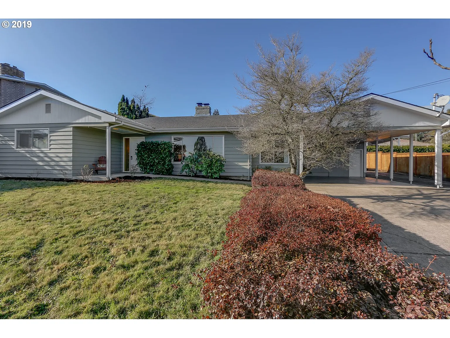 1936 Sunrise Blvd photo 1