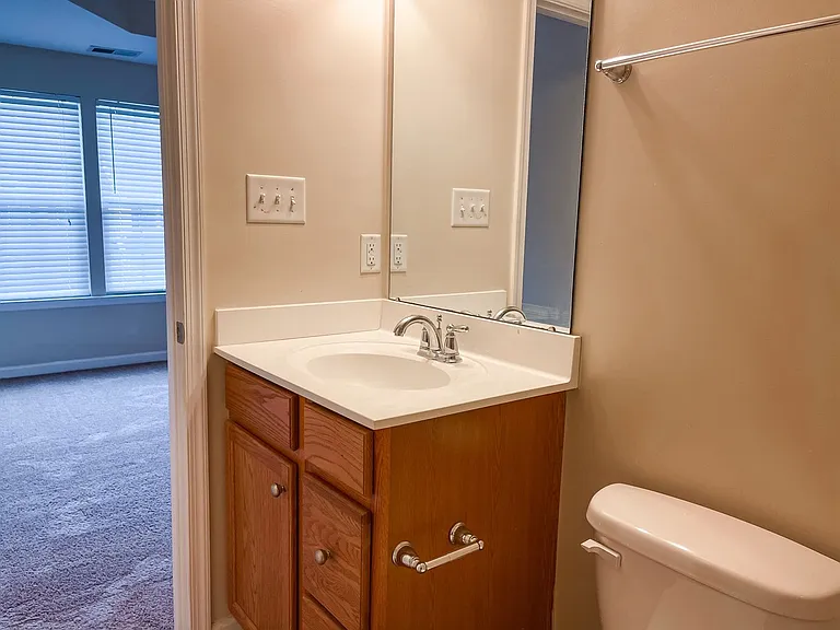 120 Kelly St — Photo 34