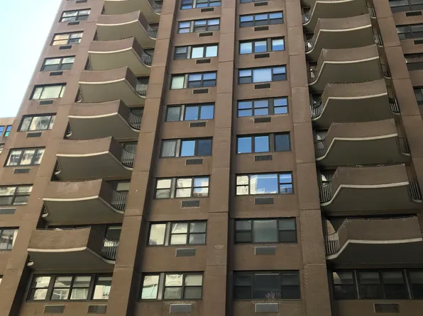 58 West 58th Street 9D image 1 of 7