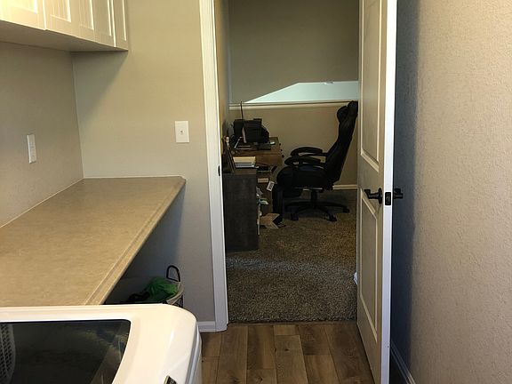 4th image of 475 Mt Belford Dr