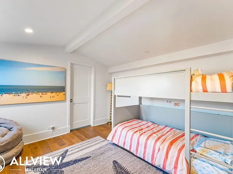 411 1/2 Heliotrope Ave — Photo 29