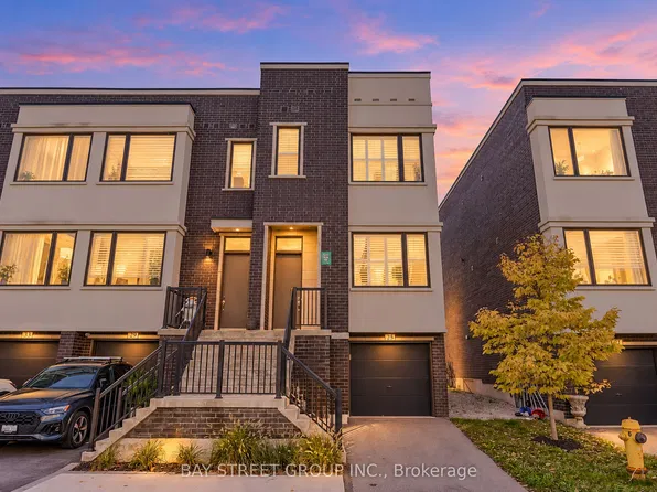 25 Sydney Cir, Vaughan, ON L4H 4R2