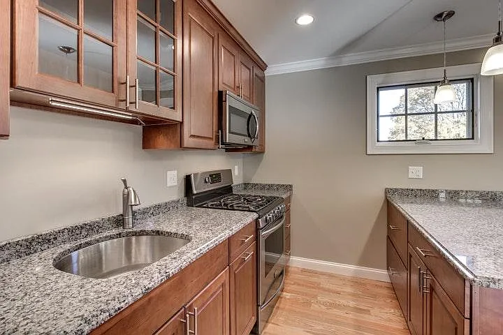 45 Murdock St #B — Photo 16