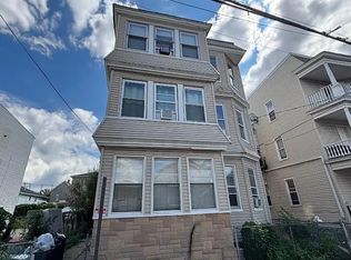208 Geneva St, Elizabethport, NJ 07206