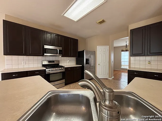 21511 Rio Comal — Photo 12