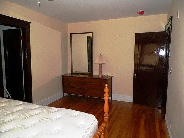 457 Charles St #3 — Photo 14