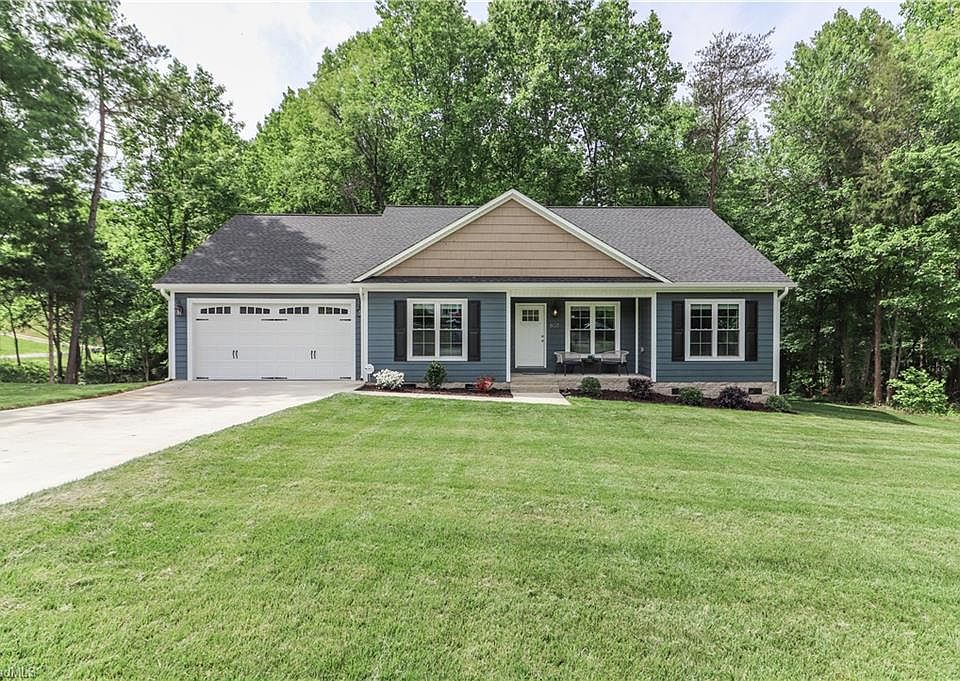 1st image of 603 Haywood Ln