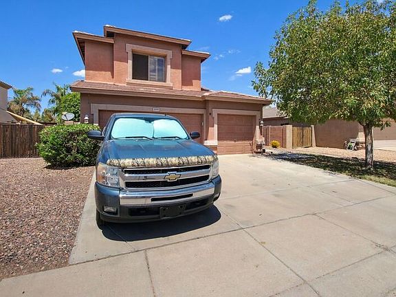 2nd image of 2050 E Runaway Bay Pl