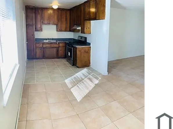 15080 Sequoia St APT B, Hesperia, CA 92345