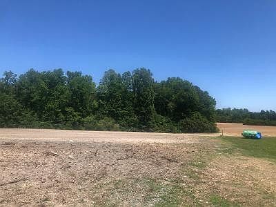 2nd image of 6035 Burlington Rd