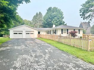 137 Barclay Rd, Camillus, NY 13031