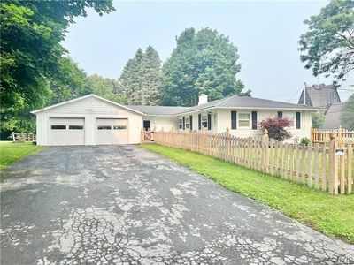137 Barclay Rd, Camillus, NY, 13031