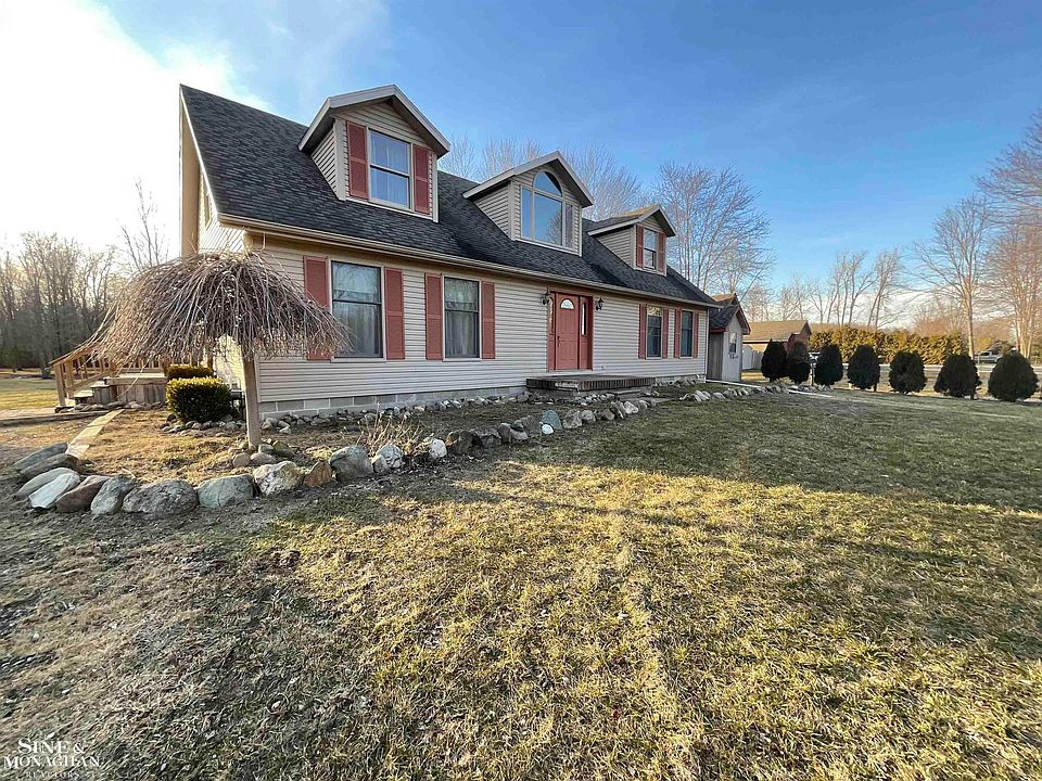 7872 Morrow Rd, Cottrellville, MI 48039 MLS 50105095 Zillow