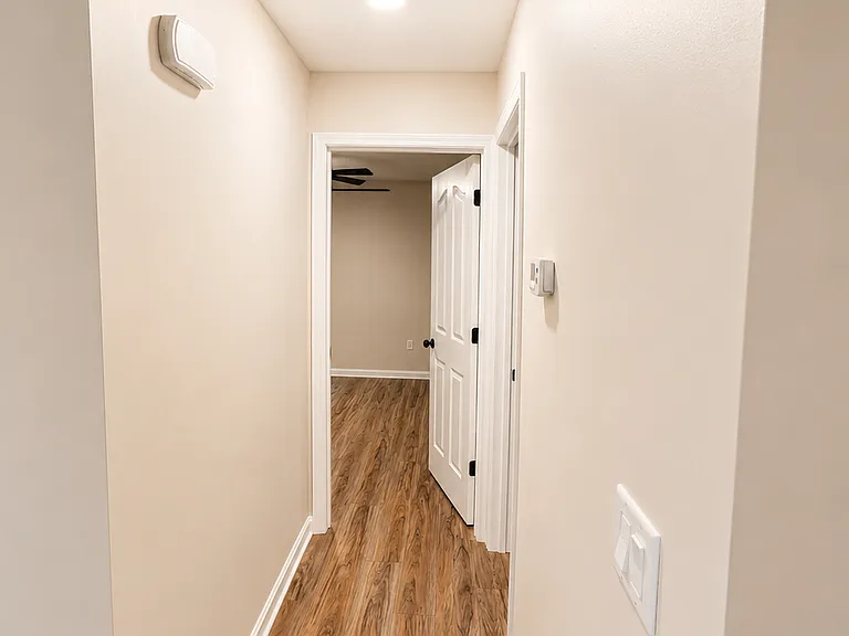 8233 Rachel Ln — Photo 12