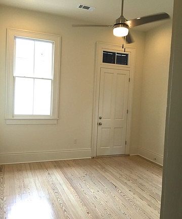 5th image of 550 Philip St